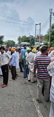 Unsatisfied with the action taken against the driver, the family members blocked the road