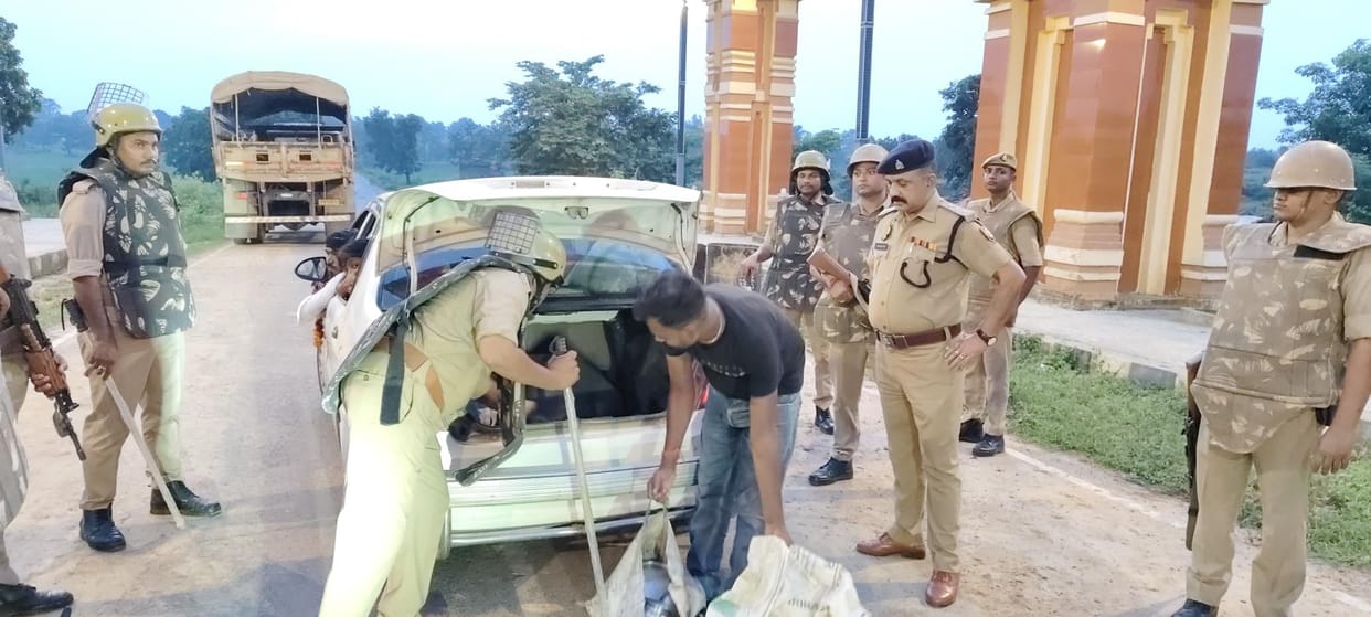 Vigilance increased on UP-Bihar border, intelligence units also on alert