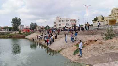 A young man died after drowning in a pond