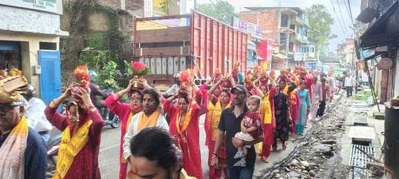 Shrimad Bhagwat Katha begins with Kalash Yatra