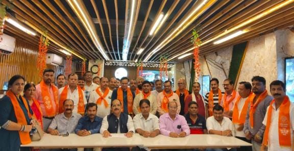 Kamendra Singh became president, Manish Awasthi became senior general secretary
