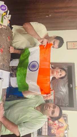 Ayush-Piyush Goyal will distribute the tricolor door to door