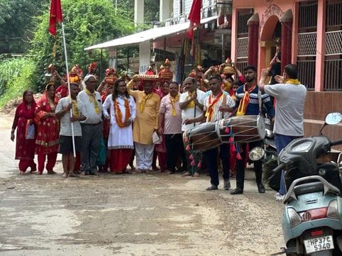 Listening to Shrimad Bhagwat Katha destroys sins: Harish