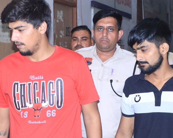 Partner friends killed the hotel owner for not returning 30 lakhs, arrested