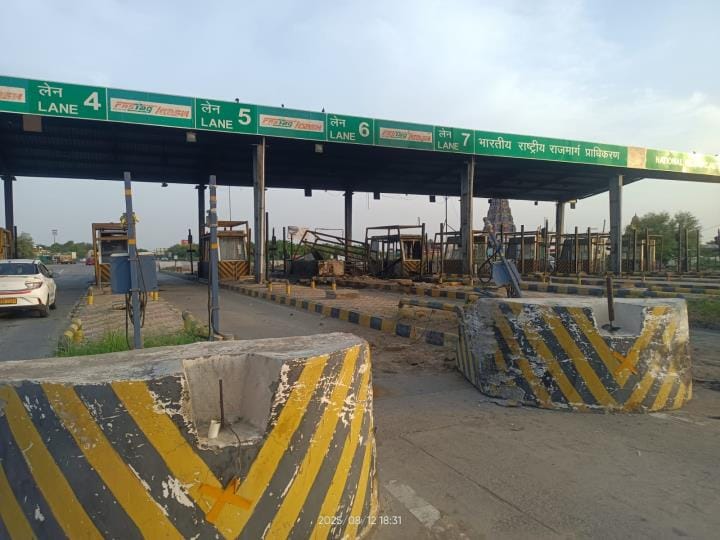 It will take 10 days to repair the Landaadhi-Chikanwas toll, and during this time, traffic will be free.