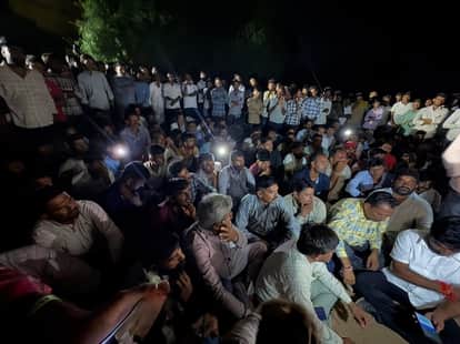 Save Jojri Movement in Doli: After Thansingh Doli's release, a huge crowd gathered at the protest site