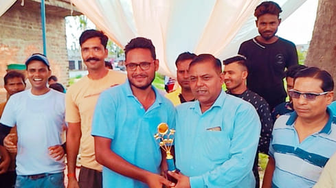 Faridi Club defeated Almir's team by one wicket