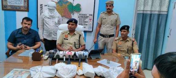 Cyber fraud gang busted, three accused including main gang leader arrested from Madhya Pradesh