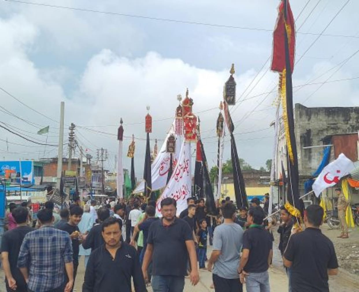 Siddharthnagar News : Alam procession taken out on the eighth day of Chehalum