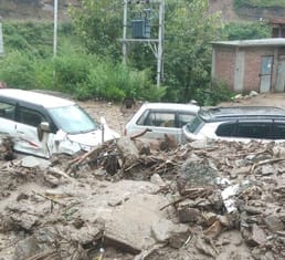 Water entered houses in Kotkhai, many vehicles were buried under debris and roads were blocked