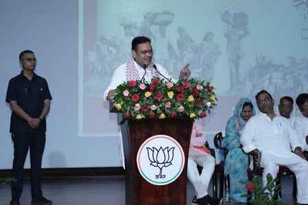 Bikaner News: CM accuses Congress of dividing the country