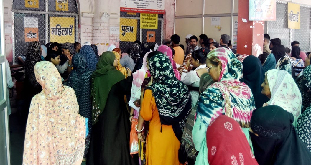 The changing mood of the weather is spoiling the health of Meerut residents