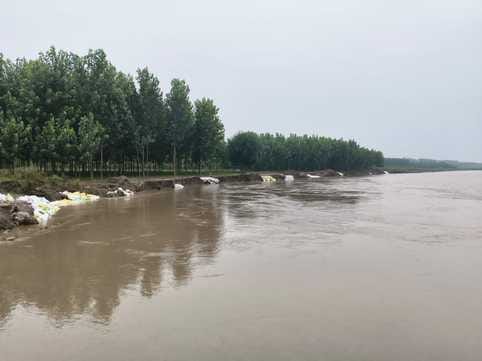 Yamuna is in spate again, villagers are terrified