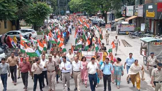 Bharat Mata's cheers echoed in the Tiranga Yatras