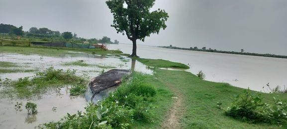 Water level of Ramganga increased...water was released in Garra