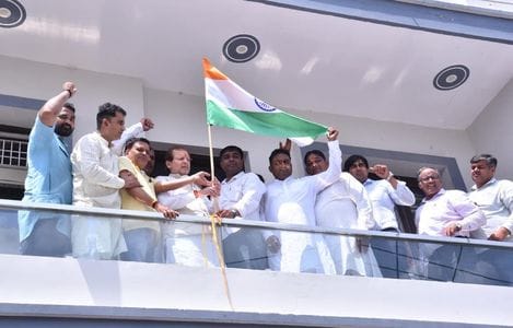 Tricolor is a living symbol of the unity of the country: Dr. Arvind