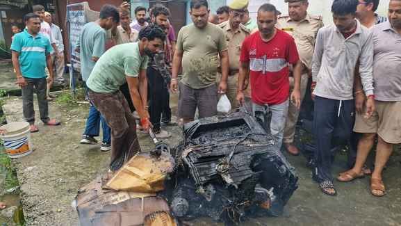 Goods burnt to ashes in a fire in the warehouse of an electronic shop