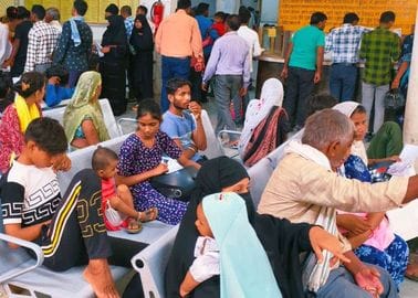 Children are getting sick due to changing weather, number of patients in medical college increases