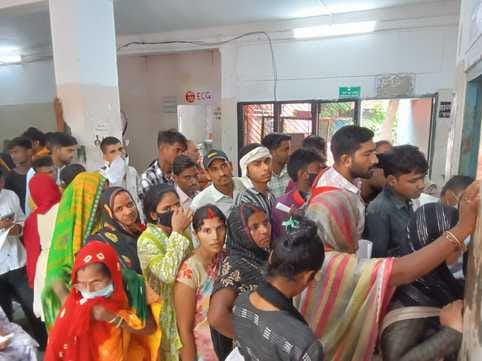 250 patients of seasonal disease increased in OPD of Divisional Hospital