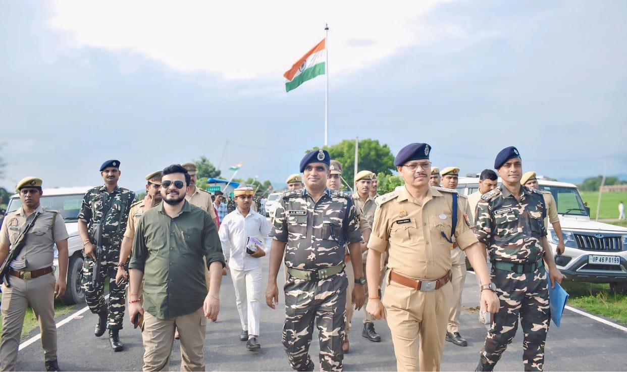 100 feet high tricolor flag fluttered proudly on India-Nepal border