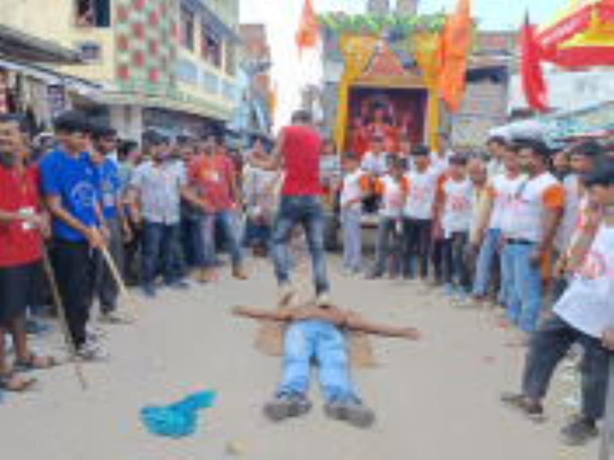 People danced to the songs in Dole Mela, players showed their skills