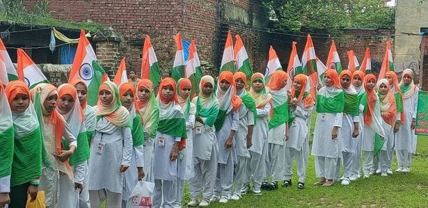 Madrasa students took out a tricolor rally