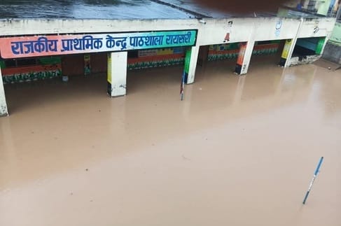 Water entered up to four feet in Rayansari School, mud filled the classrooms