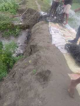 Erosion continues from Sharda river... Embankment damaged east of Bajhera too
