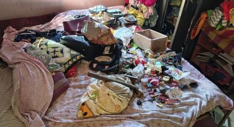 Siddharthnagar News: Thieves stole goods worth lakhs from two houses