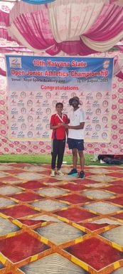 Simran won bronze medal in 60 meter race