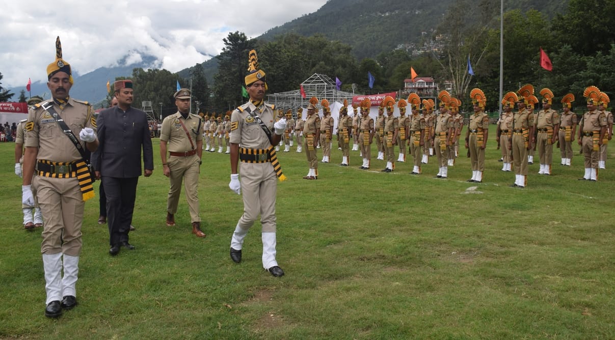 Government is delaying to give priority to treatment through AYUSH system: Goma