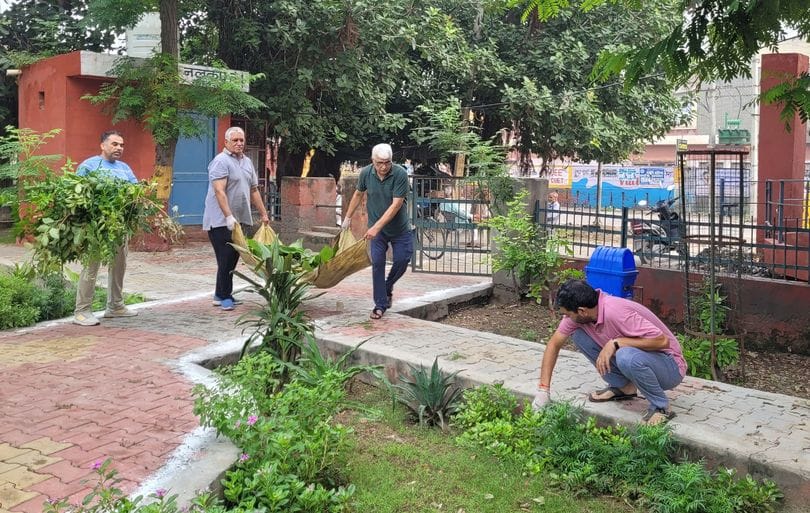 Importance of cleanliness explained by doing Shramdaan