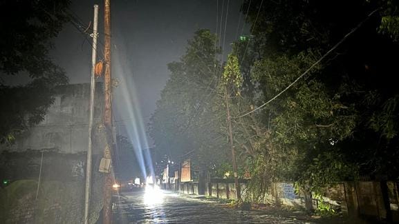 Street lights are lit on paper, roads are immersed in darkness