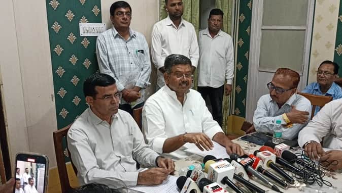 बीकानेर: पाकिस्तान को पानी, राजस्थान के किसानों को इंतजार,राज्य सरकार की नीतियों पर बरसें भाटी