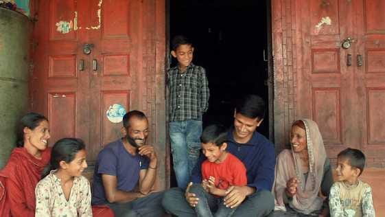 Army raised hopes, Akshay called his mother after eight years