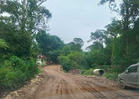 Bassi-Tatahar via Bharedi road damaged by rain