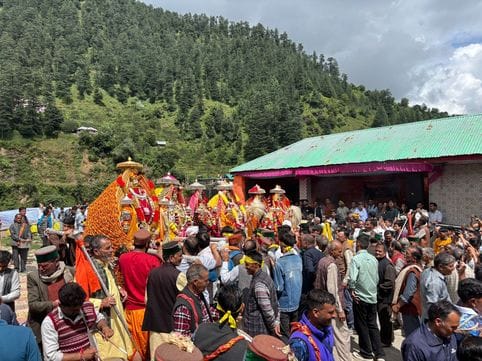 Gods and goddesses added to the beauty of Chhatri fair