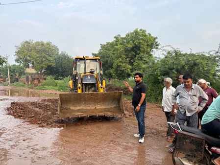 As soon as the information about the broken road was received, the MLA started repairing it