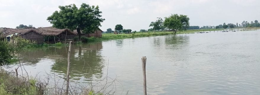 Five villages lost contact due to the rise in the Ganges, hundreds of families in trouble
