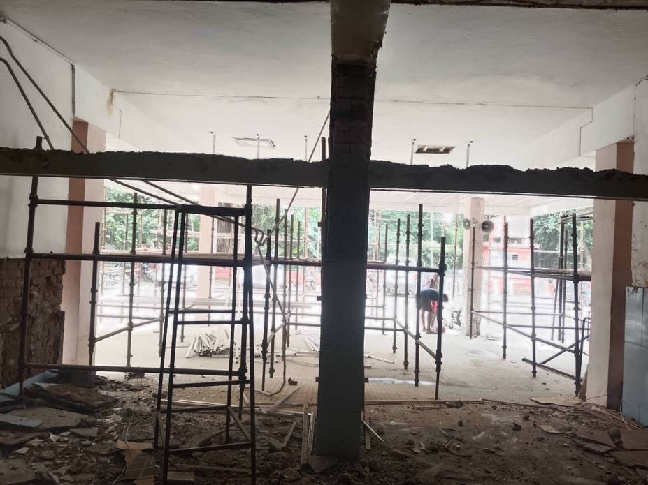 Fall ceiling started in the hospital, patients will face problems if OPD opens after three days