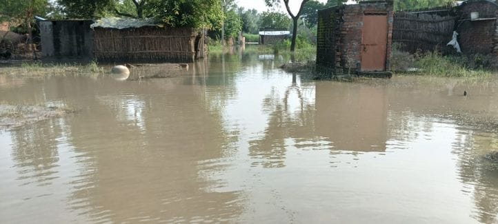 Ramganga's havoc: Farming is on the verge of ending, youth from farmer families are going out to work as labourers