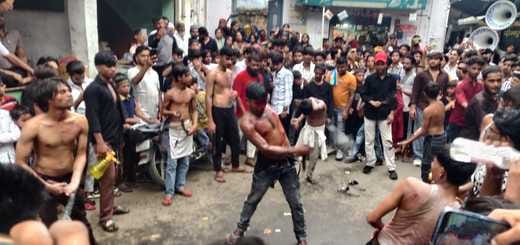 Mourners mourned in blood during Chehalum procession