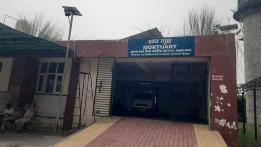 There are less freezers in the mortuary, problem in keeping the dead body