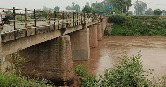 The water level in Ghaggar river is 3150 cusecs
