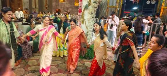 Devotees rejoiced with joy as soon as Kanha was born
