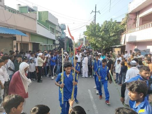 Aquitarians took out a procession in Chehallum.