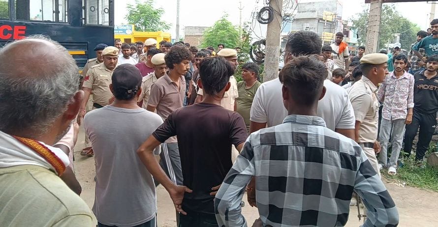 Families of Valmiki and Kabir Nagar are losing their sons in bloody rivalry