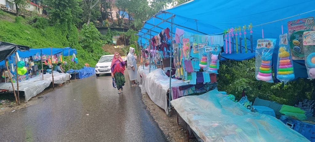 Rain during Gugga Navami Mela broke the hopes of traders