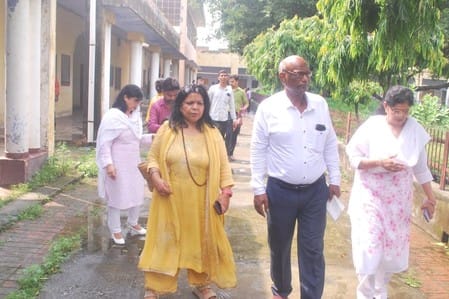 The team arrived to investigate the dispute in NKBMG PG College