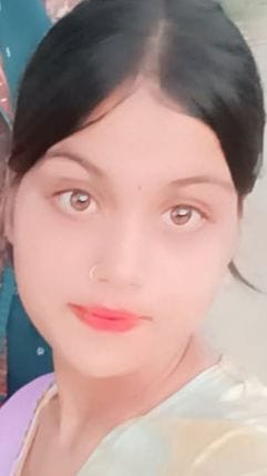 Teenage girl injured in a fight dies after 19 days, police deployed in the village